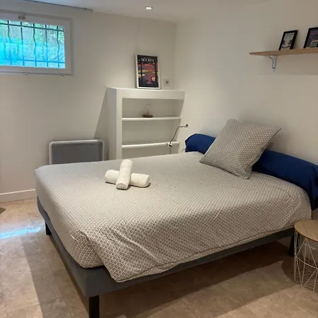 Dom wakacyjny Maison Avec Jardin Privatif, 4 Chambres, Calme Dans Avec Piscine *