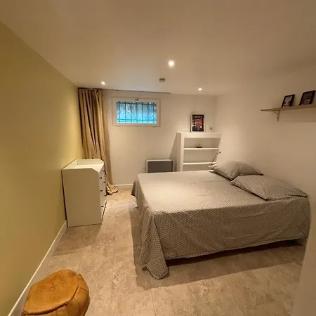 Maison Avec Jardin Privatif, 4 Chambres, Calme Dans Avec Piscine * Антіб