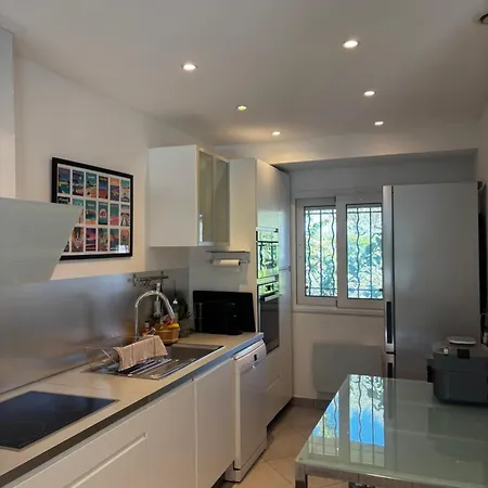 Maison Avec Jardin Privatif, 4 Chambres, Calme Dans Avec Piscine بيت للعطل *